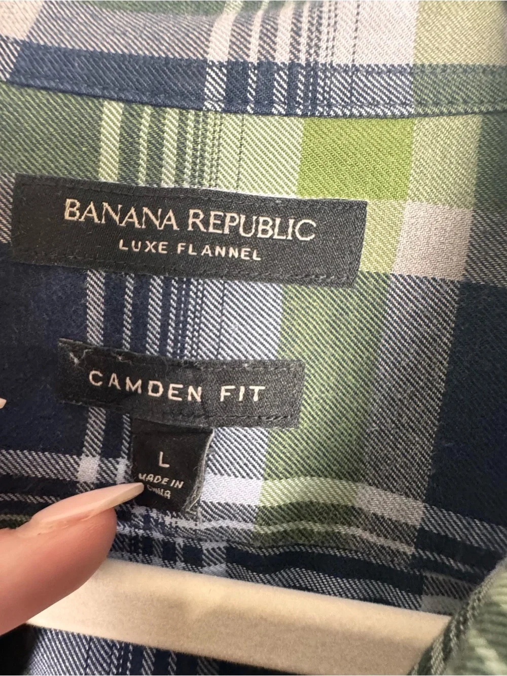 banana republic Luxe Flannel Camden Fit Button down Shirt Men’s L Plaid Green
